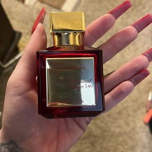 Empty bottle baccarat rouge 540